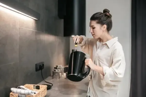 رفع طعم بد چای در چایساز